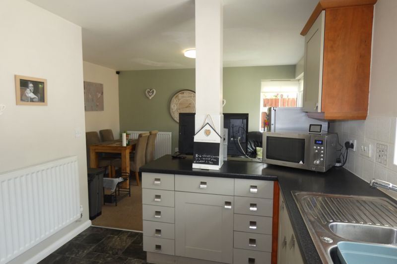 Kitchen/Diner- click for photo gallery